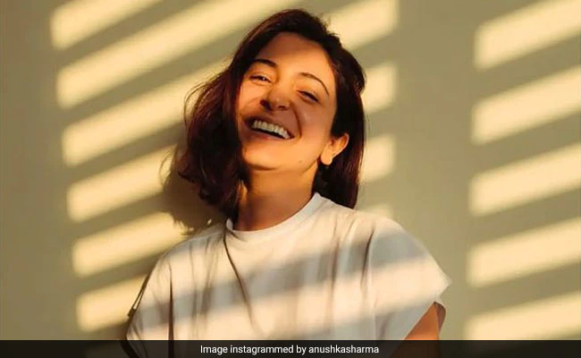 Anushka Sharma Is Indeed A 'Light Catcher' And These Pics Prove It