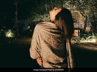 Alia Bhatt Is Moonstruck. Because, Gangubai Kathiawadi. See Her Post