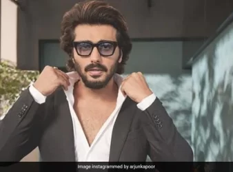 Arjun Kapoor's Boss Response To Troll Who Said He 'Can Never Get In Shape.' Malaika Arora Reacts